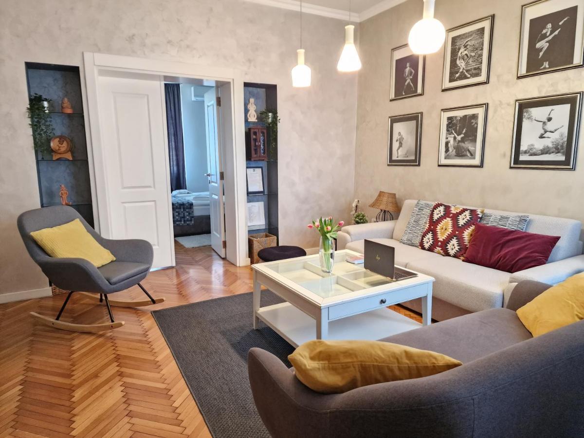 Urban Downtown Apartment Belgrado Exterior foto